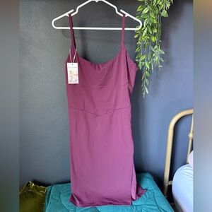HALARA Maroon Spaghetti Strap Dress